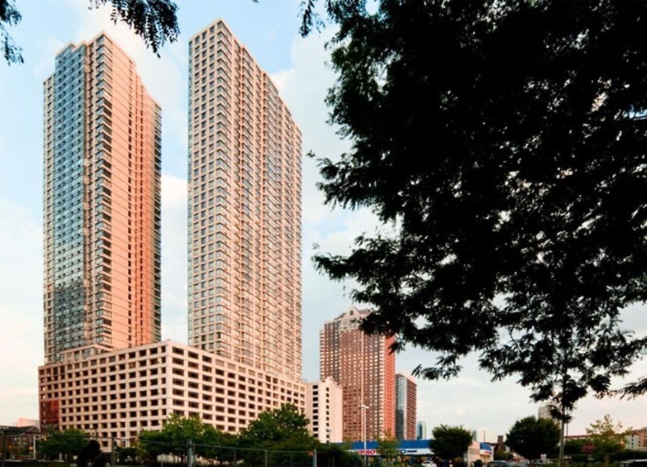 ג'רזי סיטי Global Luxury Suites At Metropolitan מראה חיצוני תמונה