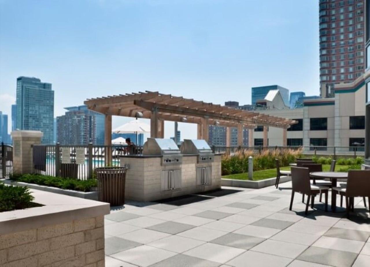 ג'רזי סיטי Global Luxury Suites At Metropolitan מראה חיצוני תמונה