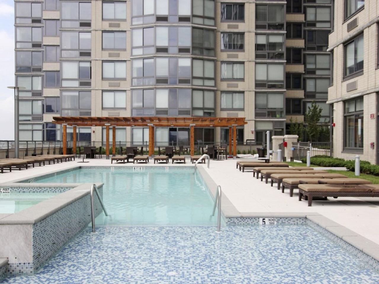ג'רזי סיטי Global Luxury Suites At Metropolitan מראה חיצוני תמונה